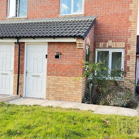 New Ollerton Parkgate Restアパートメント エクステリア 写真