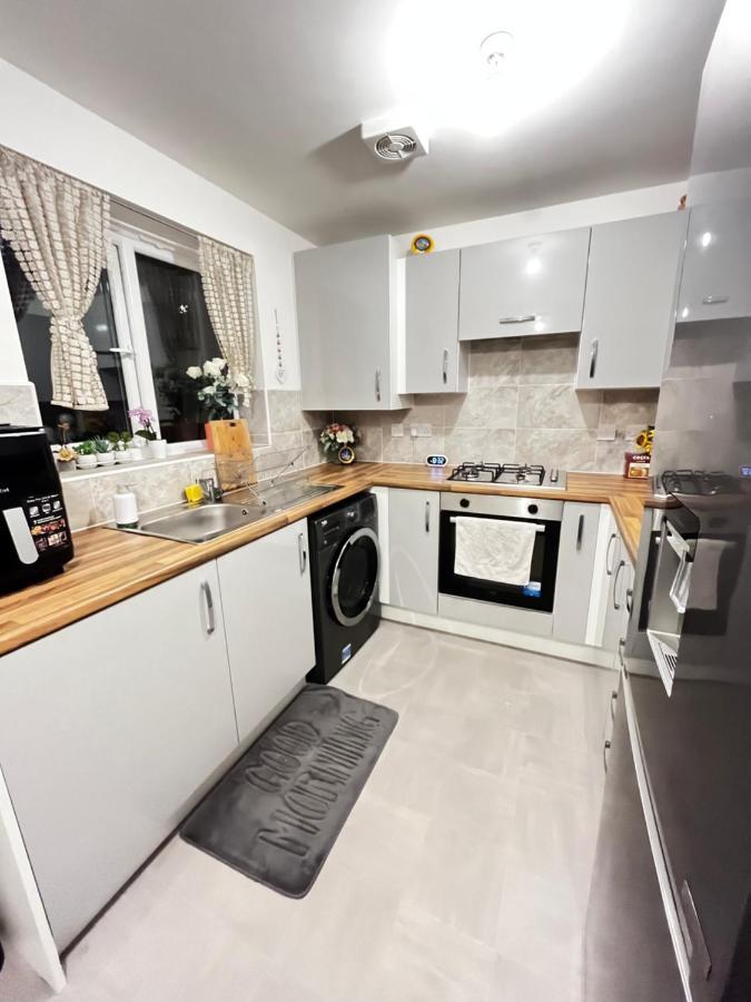 New Ollerton Parkgate Restアパートメント エクステリア 写真