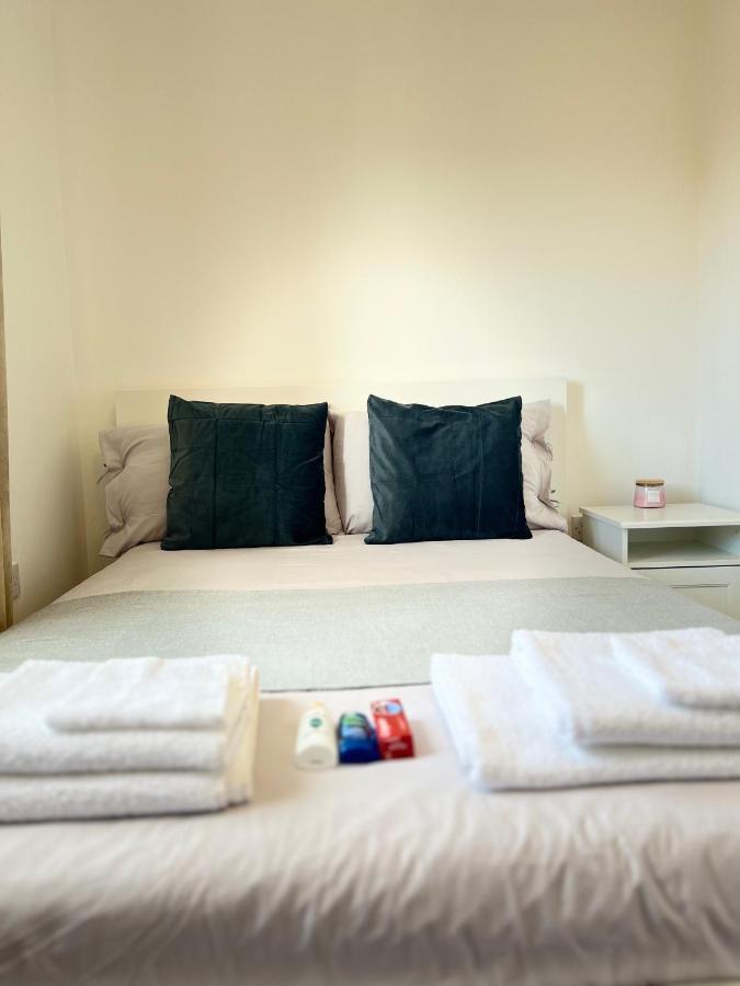 New Ollerton Parkgate Restアパートメント エクステリア 写真