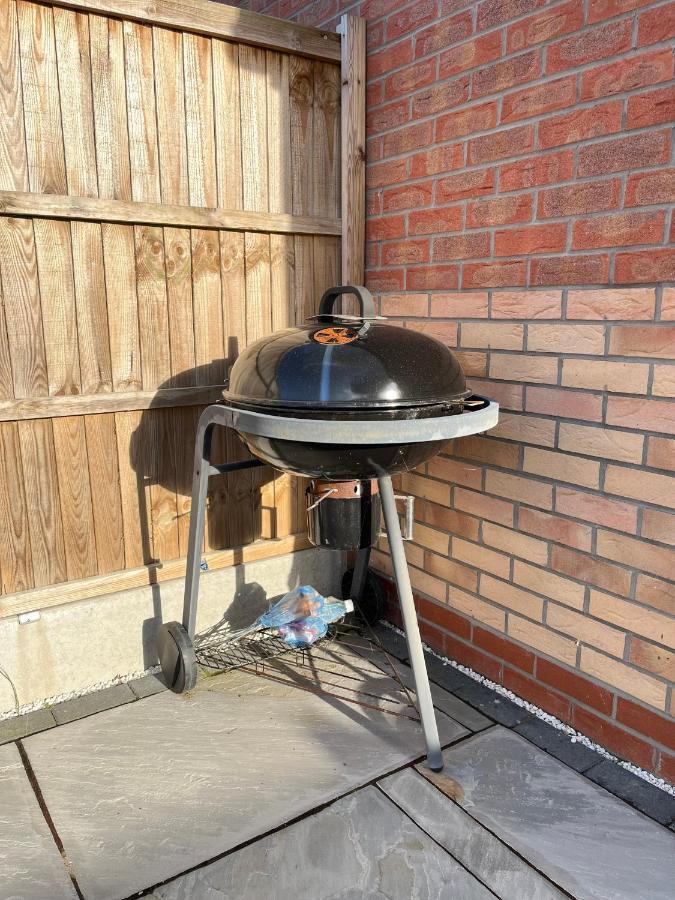 New Ollerton Parkgate Restアパートメント エクステリア 写真