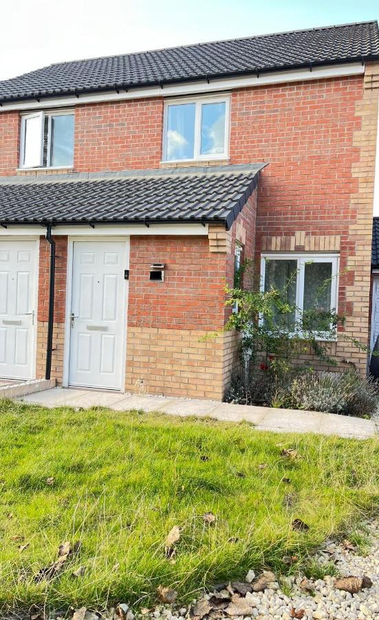 New Ollerton Parkgate Restアパートメント エクステリア 写真